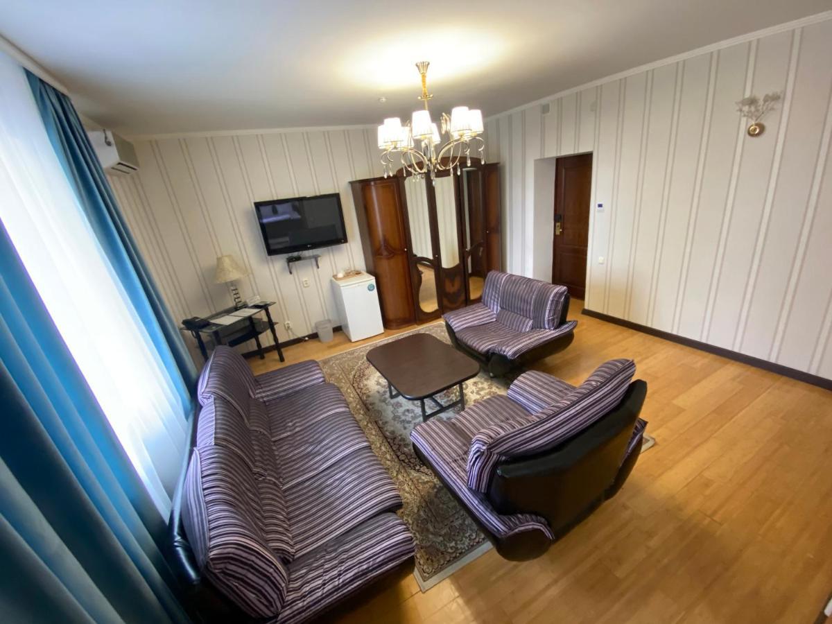 Hotel Astam Kostanay Exterior photo